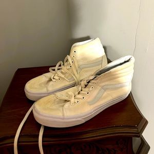 Women’s Vans High tops 9